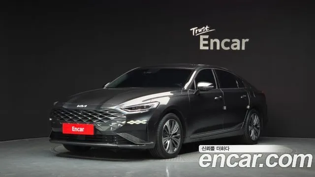 Kia K8 Signature