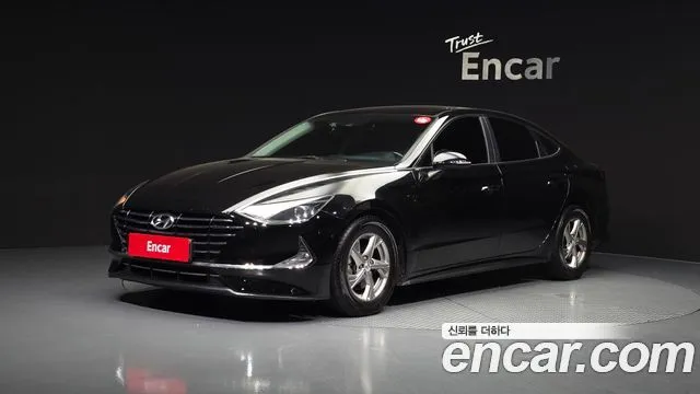 Hyundai Sonata 2.0 LPG(rental car)