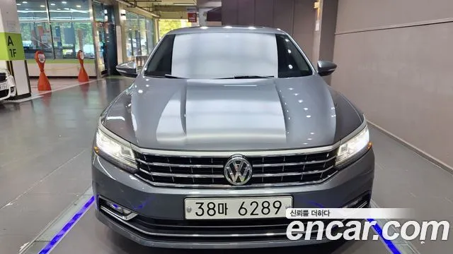 Volkswagen Passat 2.0 TSI