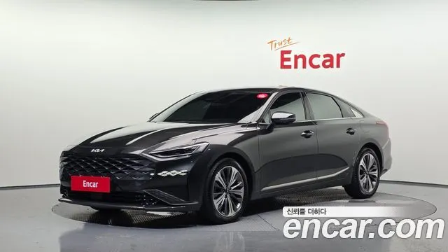 Kia K8 Signature