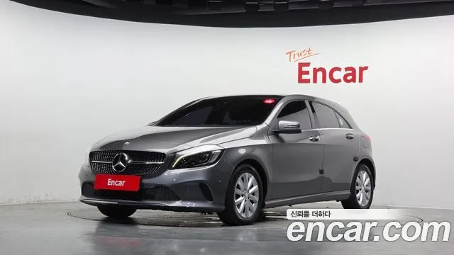 Mercedes-Benz A-Class A200