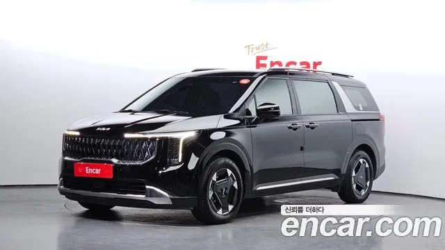 Kia Canival HEV 9seater Signature