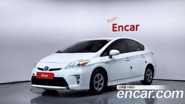 Toyota Prius 1.8 E