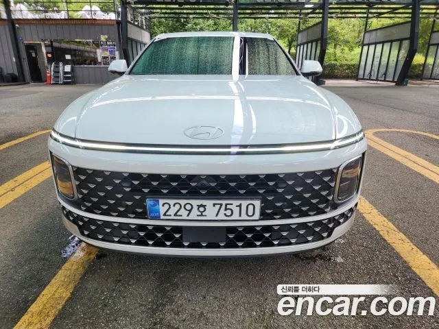 Hyundai Grandeur Premium