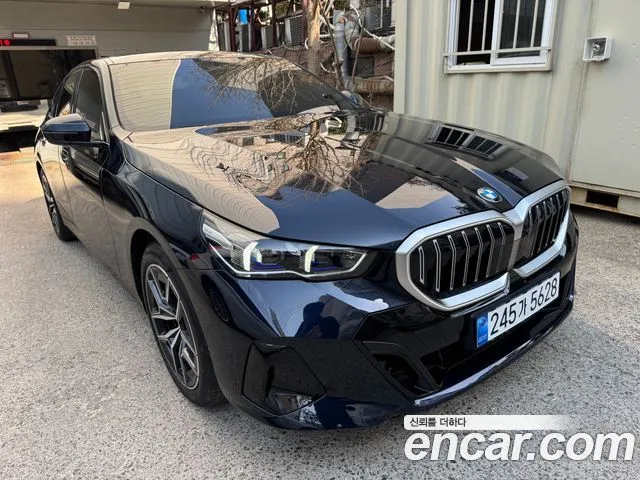 BMW 5-Series 520i M Sport