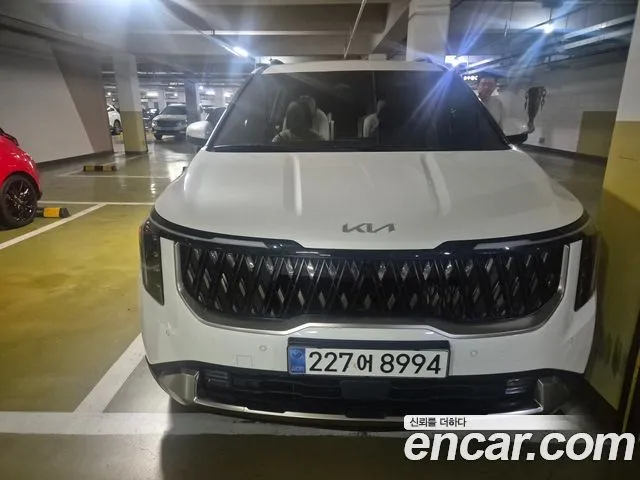 Kia Canival HEV 9seater Nobless