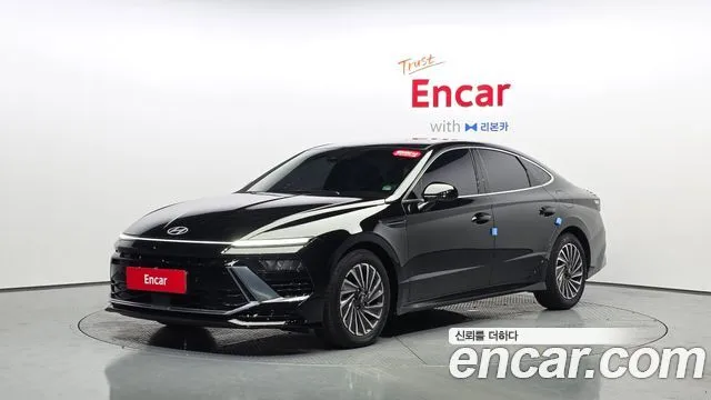 Hyundai Sonata Exclusive