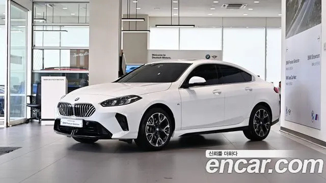 BMW 2-Series 220 M Sport Design