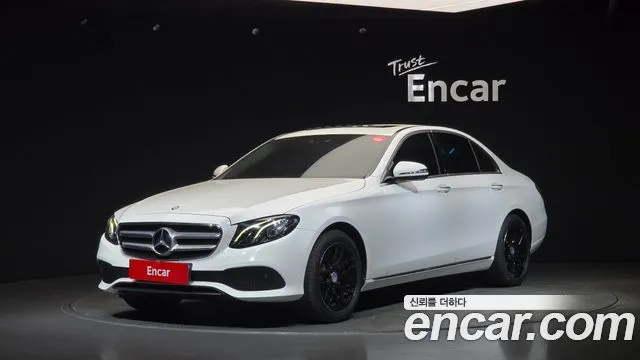 Mercedes-Benz E-Class E200 Avantgarde