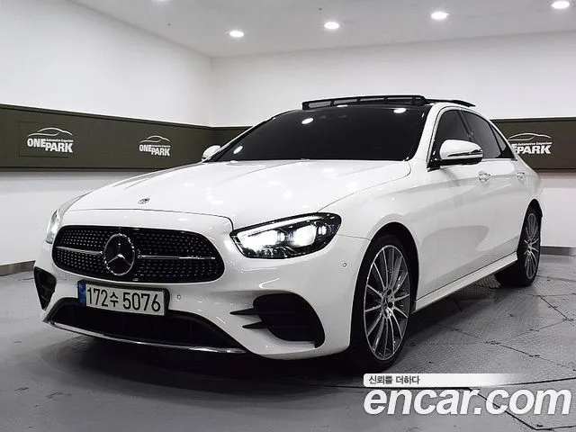 Mercedes-Benz E-Class E350 4MATIC AMG Line