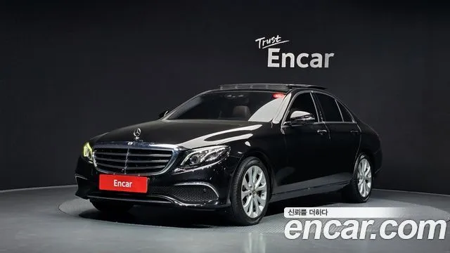 Mercedes-Benz E-Class E300 Exclusive