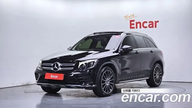 Mercedes-Benz GLC-Class GLC300 4MATIC AMG Line