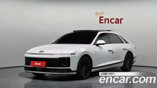 Hyundai Grandeur Calligraphy