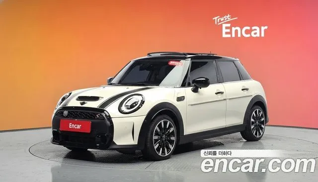 Mini Cooper 5Door Classic
