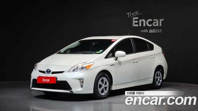 Toyota Prius 1.8 E