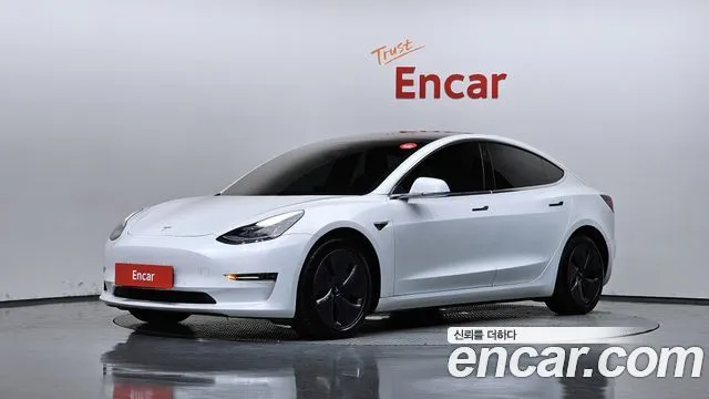 Tesla Model 3 Long Range AWD