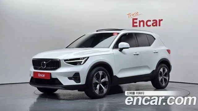 Volvo XC40 B4 Ultimate Bright