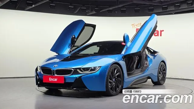 BMW i8 Coupe