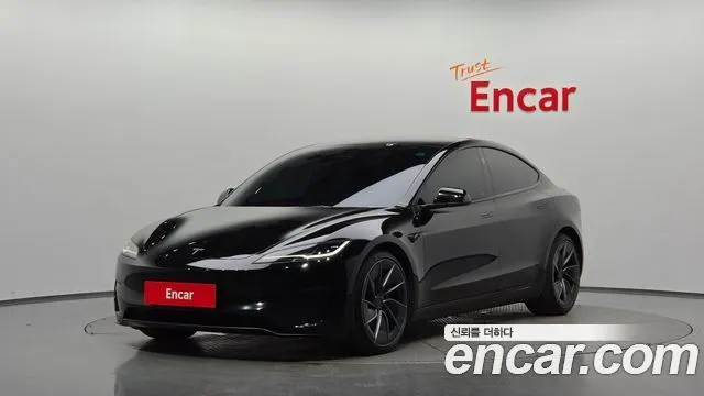 Tesla Model 3 Performance AWD