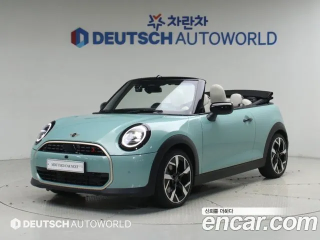 Mini Cooper Convertible Favoured