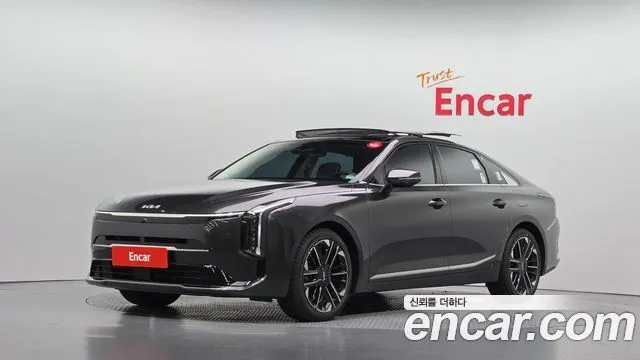 Kia K8 Signature