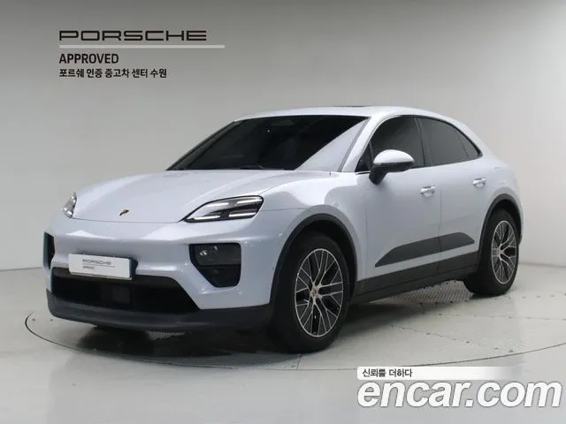 Porsche Macan Base