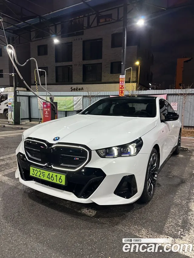 BMW i5 M60 xDrive
