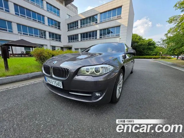 BMW 5-Series 528i xDrive