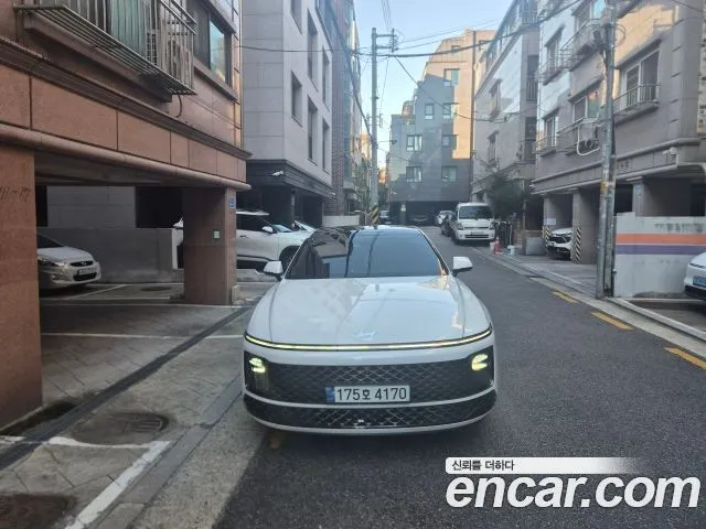 Hyundai Grandeur Calligraphy