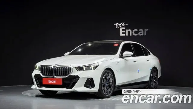 BMW 5-Series 530e M Sport