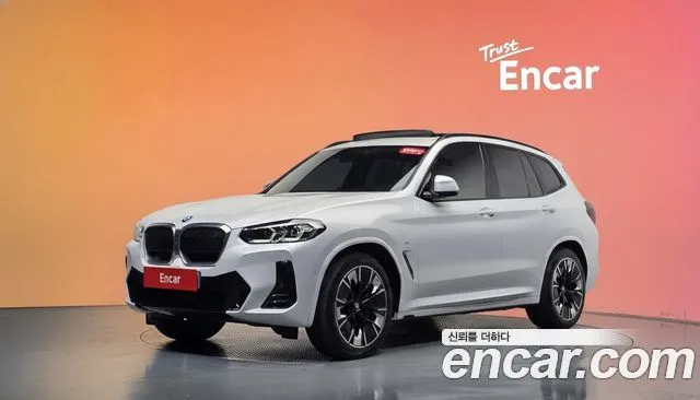 BMW iX3 M Sports