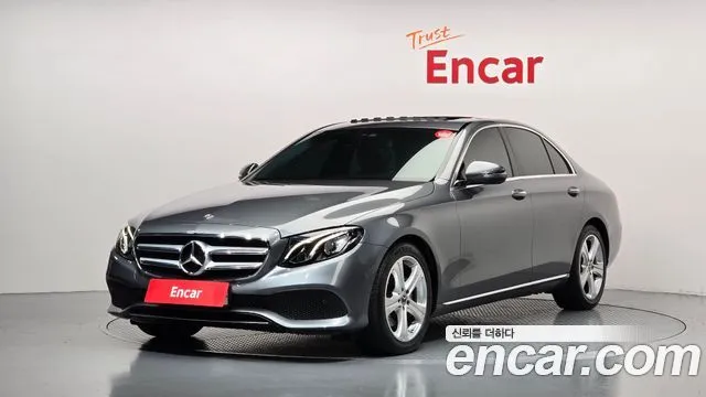 Mercedes-Benz E-Class E200 Avantgarde