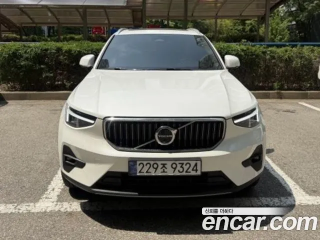 Volvo XC40 B4 Ultimate Bright