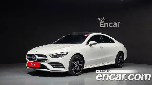 Mercedes-Benz CLA-Class CLA250 4MATIC
