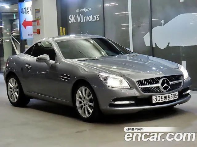 Mercedes-Benz SLK-Class 200 Blue Efficiency
