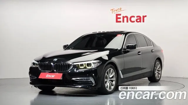 BMW 5-Series 520i Luxury