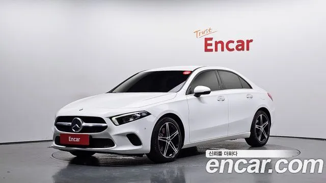 Mercedes-Benz A-Class A250 4MATIC Sedan
