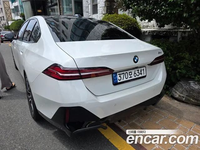 BMW 5-Series 520i M Sport