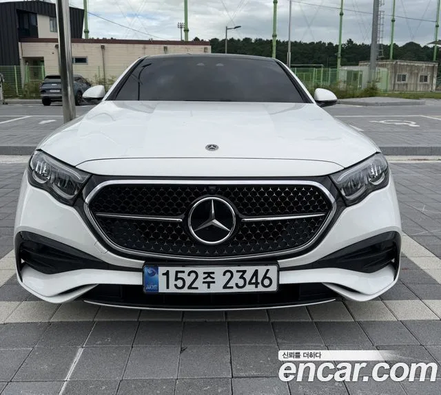 Mercedes-Benz E-Class E200 AMG Line