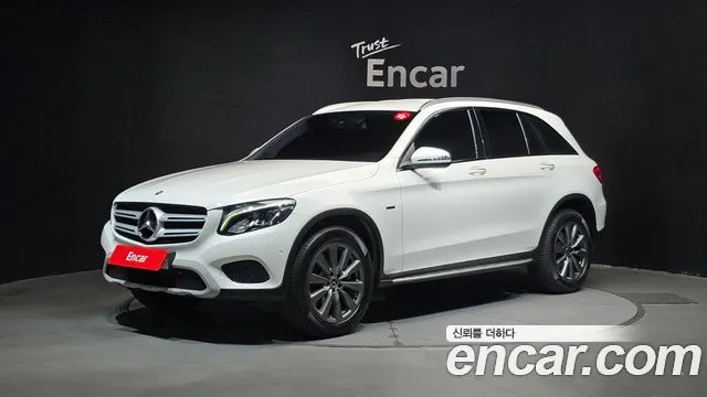 Mercedes-Benz GLC-Class GLC350e 4MATIC