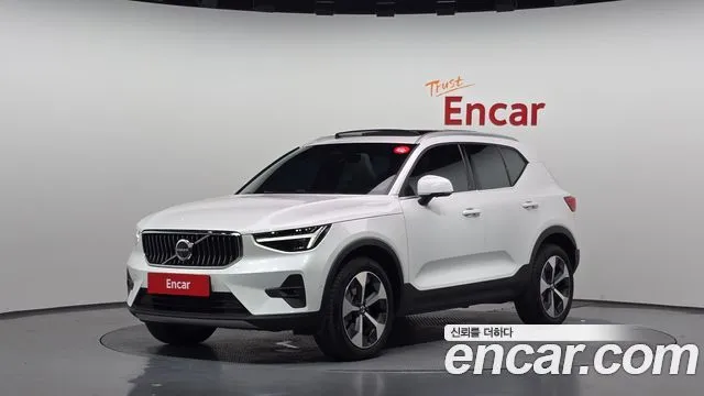 Volvo XC40 B4 Ultimate Bright