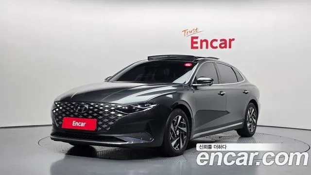 Hyundai Grandeur Le Blanc