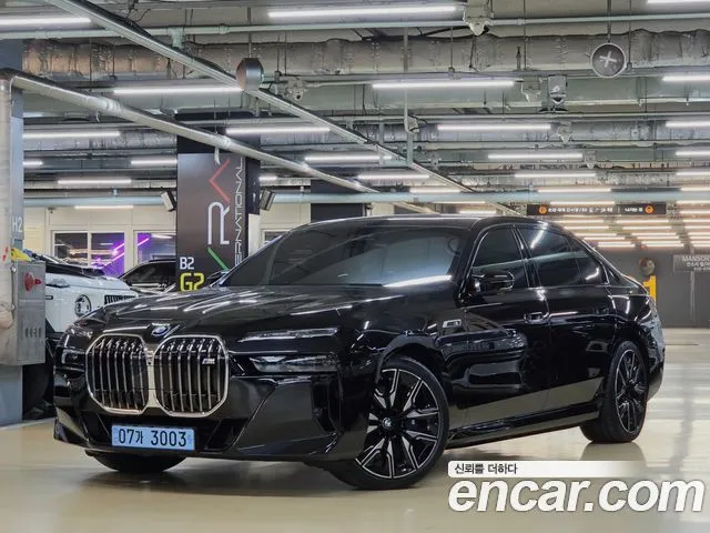 BMW i7 M70 xDrive M Performance