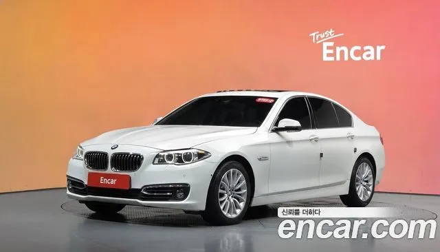 BMW 5-Series 528i Luxury Plus