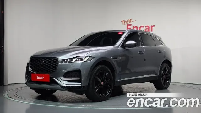 Jaguar F-PACE P 250 SE