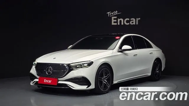 Mercedes-Benz E-Class E300 4MATIC AMG Line