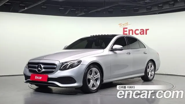 Mercedes-Benz E-Class E200 Avantgarde