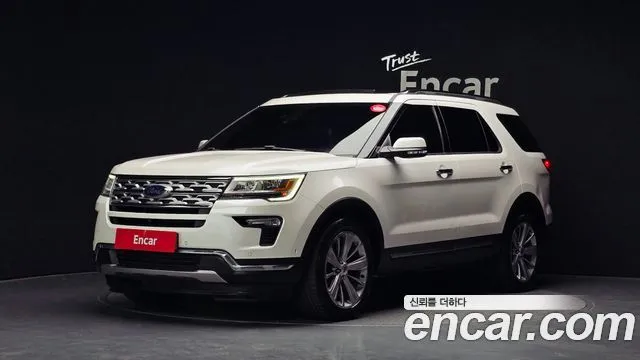 Ford Explorer 2.3 Limited 4WD