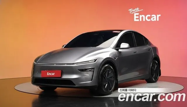 Tesla Model Y Long Range AWD