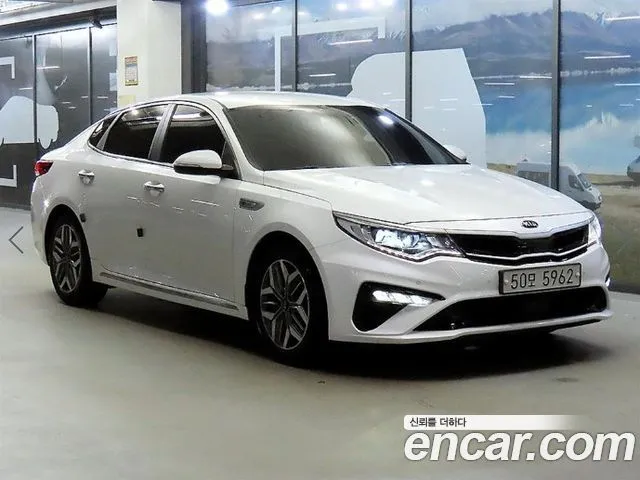 Kia K5 Noblesse
